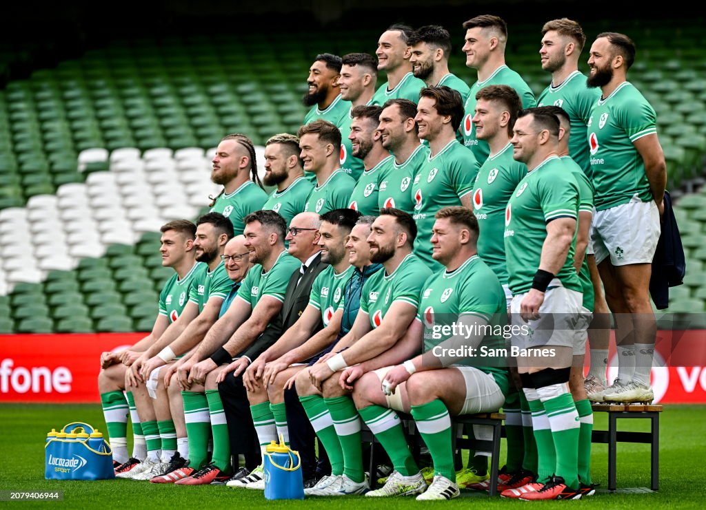 Dublin , Ireland - 15 March 2024; The Ireland team pose for a squad ...