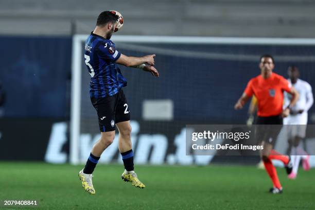 Sead Kolasinac of Atalanta Bc controls the ball during the UEFA Europa League 2023/24 round of 16 second leg match between Atalanta and Sporting CP...