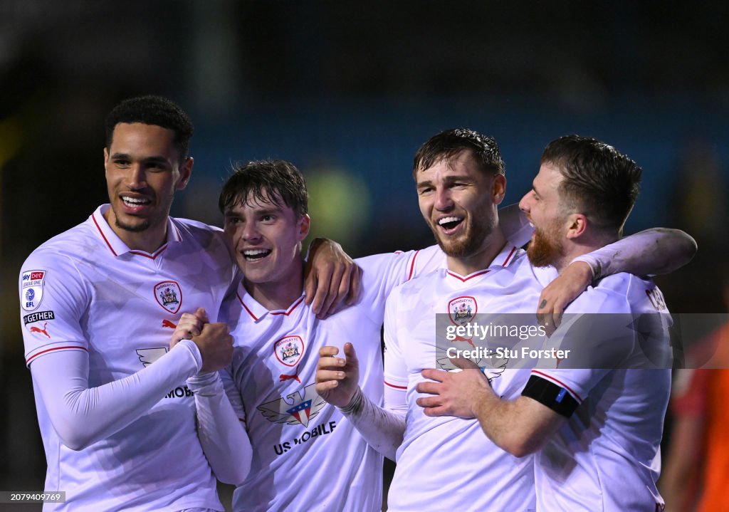Carlisle United v Barnsley - Sky Bet League One