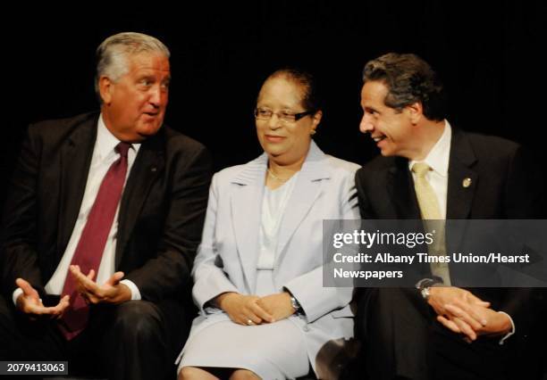 Albany Mayor Jerry Jennings, left, RPI president Shirley Jackson and Gov. Andrew Cuomo laugh at a joke by Lt. Gov. Robert Duffy as Duffy outlines the...