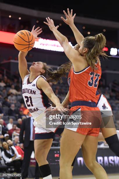 Southern Indiana Screaming Eagles Guard Addy Blackwell shoots during the Ohio Valley Conference Championship game between the Southern Indiana...