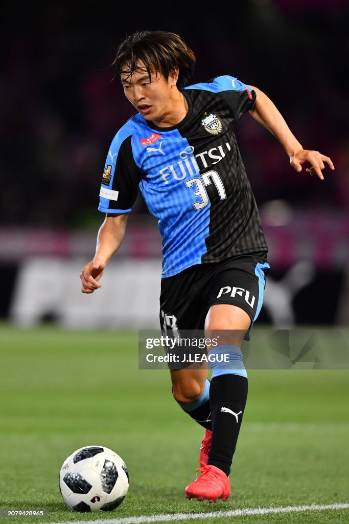 Kawasaki Frontale v Cerezo Osaka - J.League J1