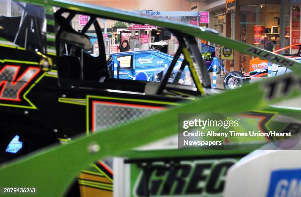 Fonda Raceway 70 Fonda Speedway Stock Photos, High-Res Pictures, and Images - Getty ...
