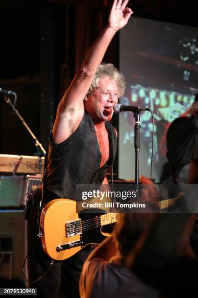 Eric Carmen, lead singer of rock band The Raspberries performing at club BB KINGS's in New York City Saturday, July 23, 2005 in New York City.