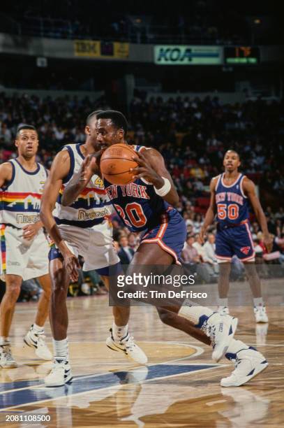 Rolando Blackman, Shooting Guard for the New York Knicks in motion driving to the basket during the NBA Midwest Division basketball game against the...