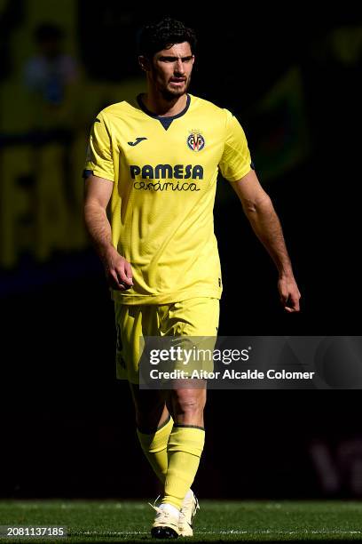 Goncalo Guedes of Villarreal CF looks on during the LaLiga EA Sports match between Villarreal CF and Granada CF at Estadio de la Ceramica on March...