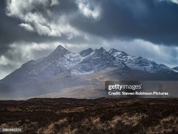 cuillin ridge, isle of skye - scottish highlands stock pictures, royalty-free photos & images