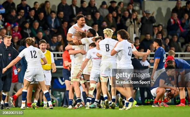 Team of England U20 and Billy Sela of England U20 during the U20 Six Nations tournament match between France and England at Stade du Hameau on March...