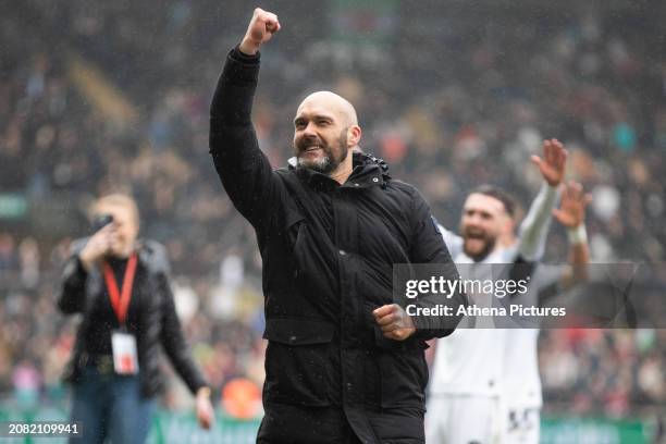 Luke Williams Manager of Swansea City celebrates at full time during the Sky Bet Championship match between Swansea City and Cardiff City at the...