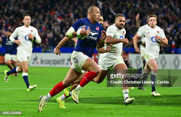 Gael Fickou of France in action during the Guinness Six Nations 2024 match between France and England at on March 16, 2024 in Lyon, France.