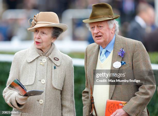 1,085 Andrew Parker Bowles Photos & High Res Pictures - Getty Images