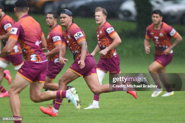 160 Daniel Rona Stock Photos, High-Res Pictures, and Images - Getty Images