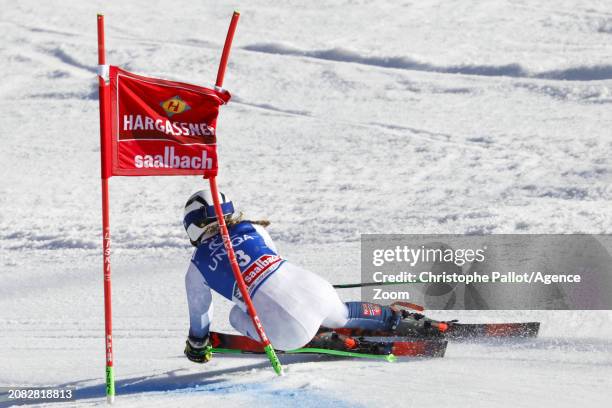 Thea Louise Stjernesund of Team Norway in action during the Audi FIS Alpine Ski World Cup Finals Women's Giant Slalom on March 17, 2024 in Saalbach...