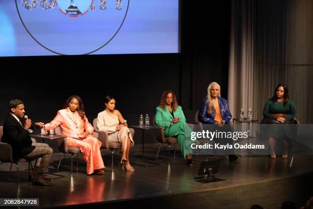 Kyle Bowser, Erika Alexander, Jeanell English, Karen Horne, Jayne Kennedy and Kenya Parham speak onstage during the 55th NAACP Image Awards...