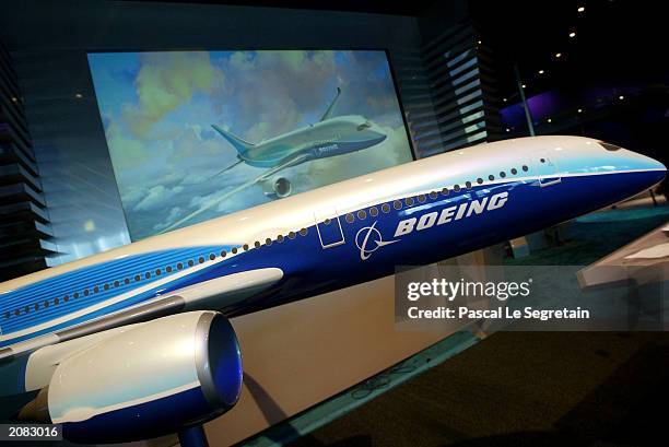 Scale model of the newest Boeing plane, the 7E7, is displayed at the Paris Air Show June 15, 2003 in Le Bourget, north of Paris, France. After...