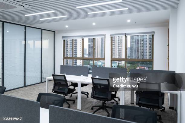 office desks and chairs - 福建省 stock pictures, royalty-free photos & images