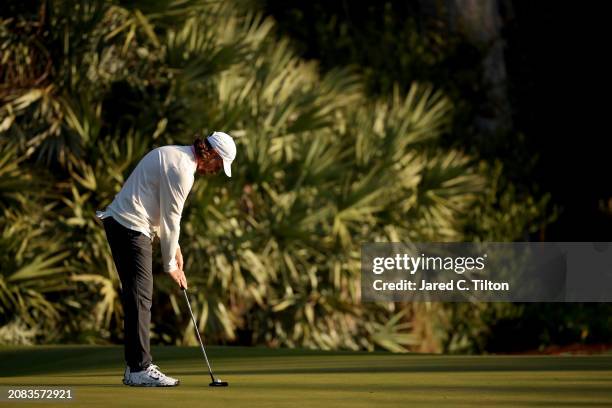 Tommy Fleetwood of England putts on the tenth green during the first round of THE PLAYERS Championship on the Stadium Course at TPC Sawgrass on March...