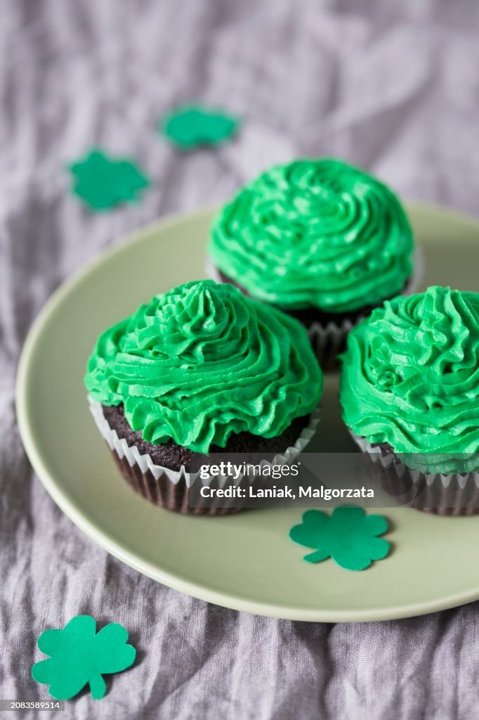 Cupcakes with green buttercream for St Patrick's Day