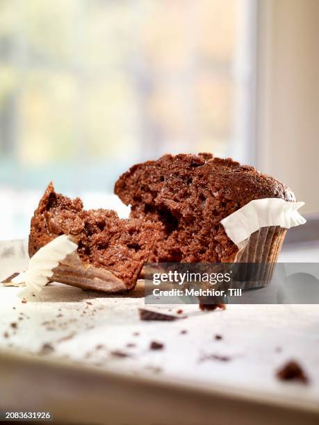 96 Smashed Cupcakes Stock Photos, High-Res Pictures, and Images - Getty ...