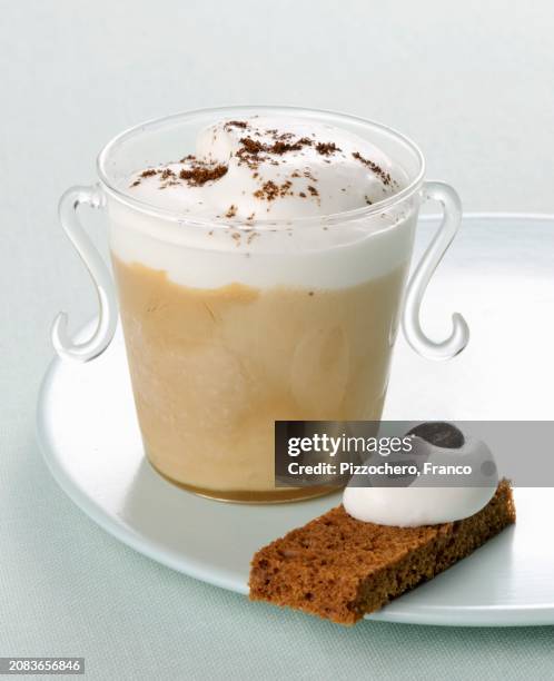 cappuccino parfait with yoghurt - gelado de café imagens e fotografias de stock