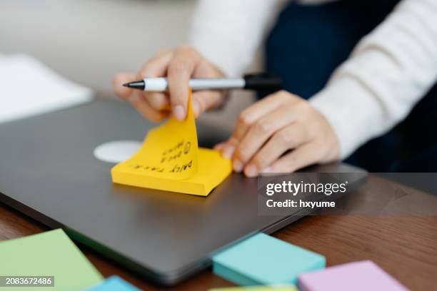 1,471 Hand Holding Sticky Note Stock Photos, High-Res Pictures, and ...