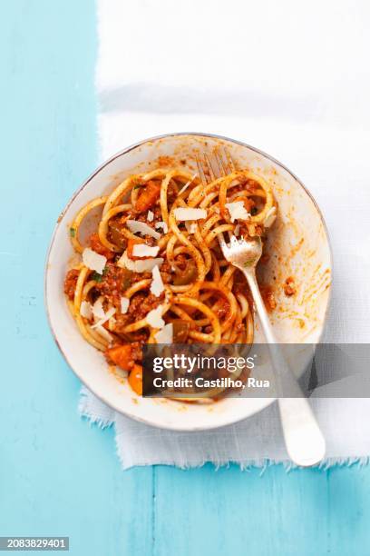 spaghettis à la bolognaise - rua principal rua fotografías e imágenes de stock