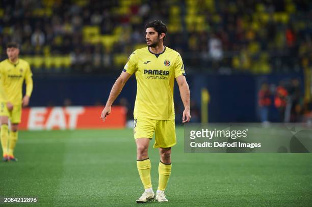 Gonzalo Guedes of Villarreal CF looks on during the UEFA Europa League 2023/24 round of 16 second leg match between Villarreal CF and Olympique...