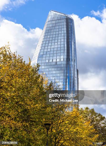 one blackfriars in south bank, london - bankside stock pictures, royalty-free photos & images