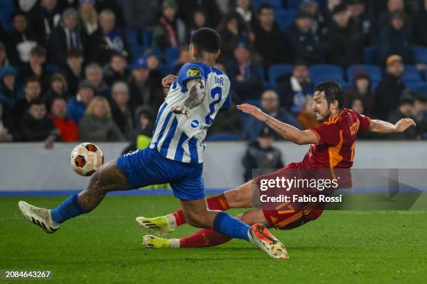 Sardar Azmoun of AS Roma misses a goal during the UEFA Europa League 2023/24 round of 16 second leg match between Brighton & Hove Albion and AS Roma...