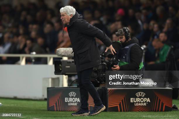 Gian Piero Gasperini Head coach of Atalanta reacts during the UEFA Europa League 2023/24 round of 16 second leg match between Atalanta BC and...