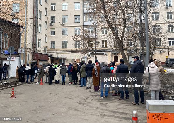 Elections in Russia - protest action "Noon against Putin" Elections in Russia - protest action "Noon against Putin"