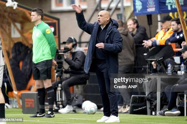 Volendam coach Regillio Simons during the Dutch Eredivisie match between FC Volendam and AZ Alkmaar at the Kras stadium on March 17, 2024 in...