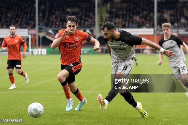 Josh Flint of FC Volendam, Vangelis Pavlidis of AZ Alkmaar during the Dutch Eredivisie match between FC Volendam and AZ Alkmaar at the Kras stadium...