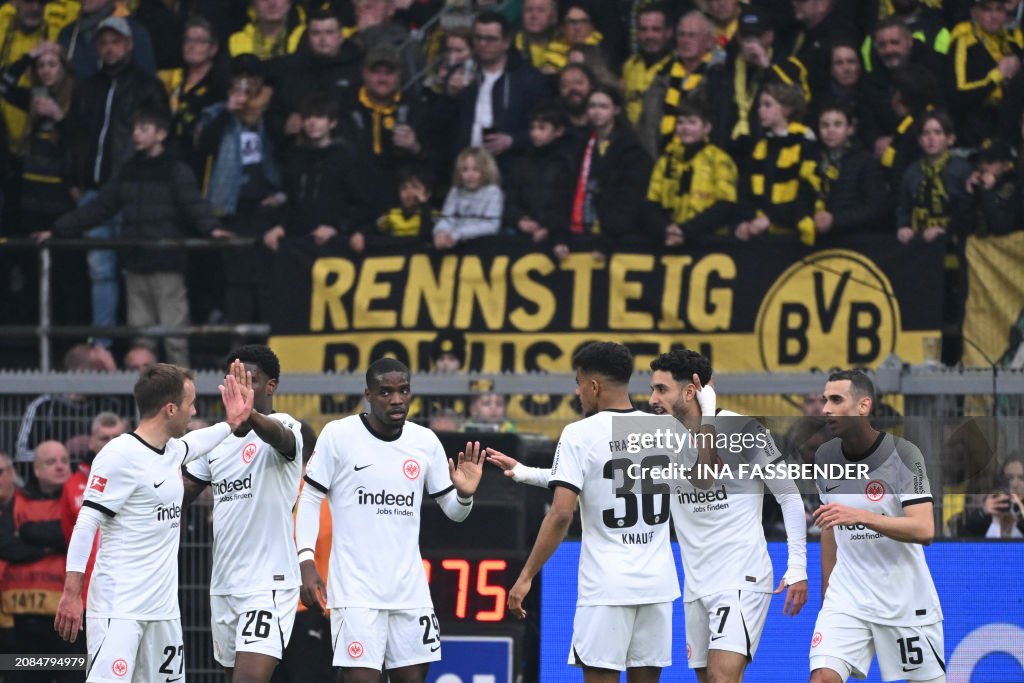 FBL-GER-BUNDESLIGA-DORTMUND-FRANKFURT