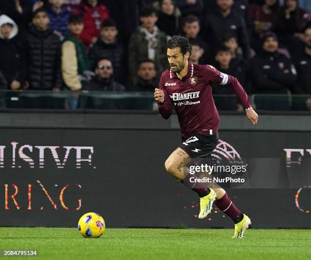 Antonio Candreva of US Salernitana 1919 is playing during the Serie A TIM match between US Salernitana and US Lecce in Salerno, Italy, on March 16,...