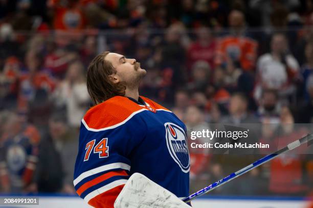 Goaltender Stuart Skinner of the Edmonton Oilers skates against the Washington Capitals during the first period at Rogers Place on March 13, 2024 in...