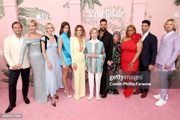 Josh Lucas, Allison Janney, Leslie Bibb, Kaia Gerber, Kristen Wiig, Carol Burnett, Ricky Martin, Mindy Cohn, Amber Chardae Robinson, Jason Canela and...