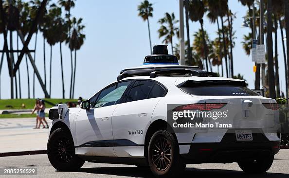 Waymo's Self Driving Taxis Launch In Los Angeles Waymo's Self Driving Taxis Launch In Los Angeles