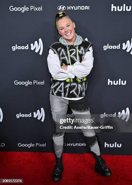 JoJo Siwa attends the 35th Annual GLAAD Media Awards at The Beverly Hilton on March 14, 2024 in Beverly Hills, California.