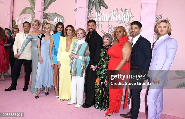 Josh Lucas, Allison Janney, Leslie Bibb, Kaia Gerber, Kristen Wiig