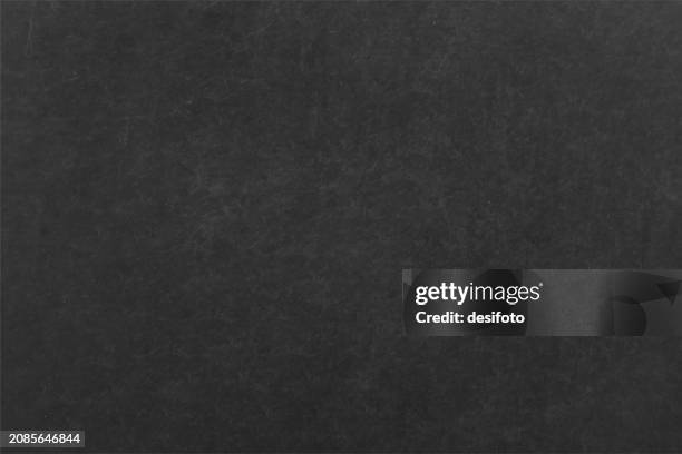 ilustraciones, imágenes clip art, dibujos animados e iconos de stock de pared manchada enlucida vacía vacía con efecto texturizado con camino de asfalto irregular abstracto o fondo horizontal vectorial de textura de pizarra de estilo tradicional antiguo en color negro oscuro - rústico