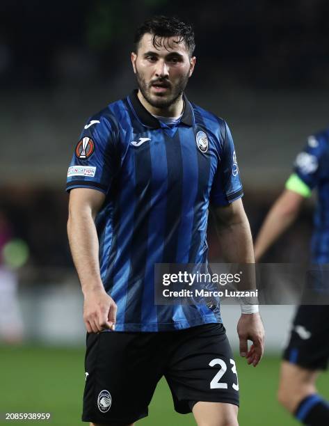 Sead Kolasinac of Atalanta BC looks on during the UEFA Europa League 2023/24 round of 16 second leg match between Atalanta and Sporting CP at Stadio...