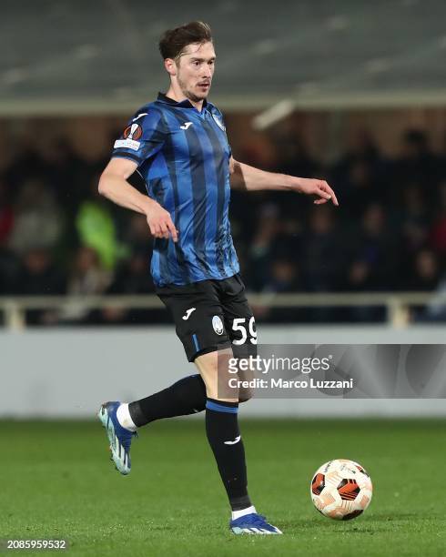 Aleksey Miranchuk of Atalanta BC in action during the UEFA Europa League 2023/24 round of 16 second leg match between Atalanta and Sporting CP at...