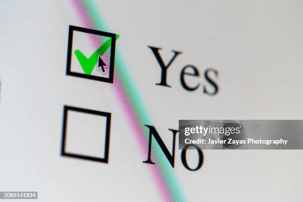 Picture Checkboxes 561 Checkbox Screen Stock Photos, High-Res Pictures, and Images - Getty ...