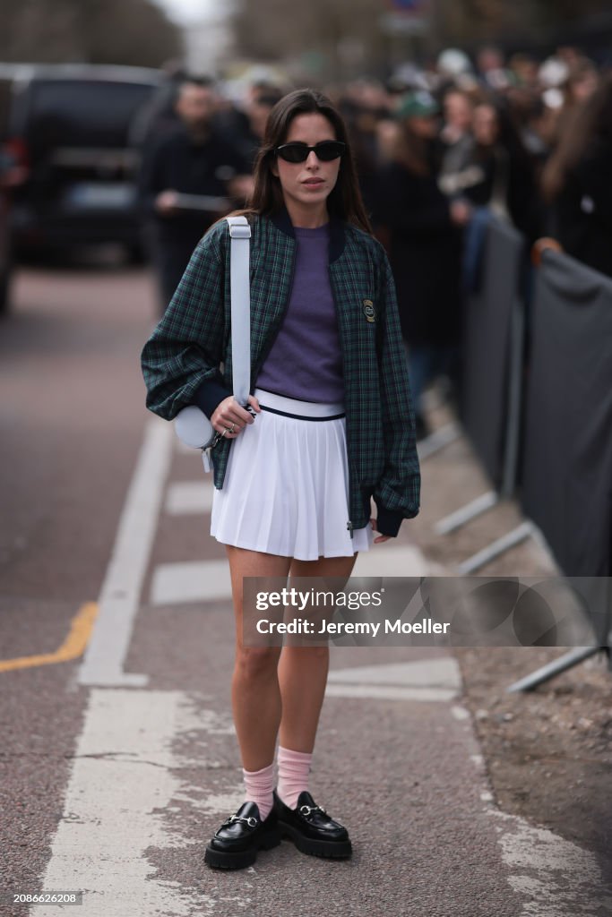 Street Style - Paris Fashion Week - Womenswear Fall/Winter 2024/2025 - Day Nine