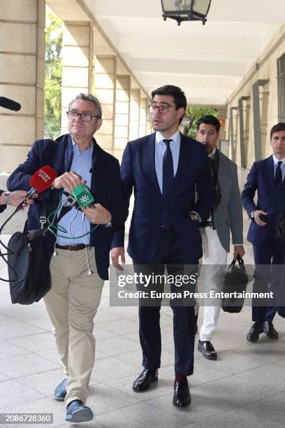 Fernando Velo, lawyer of Antonio Tejado, at the exit of the courts, on March 15 in Seville . The Court of Instruction number 16 of Seville has cited...