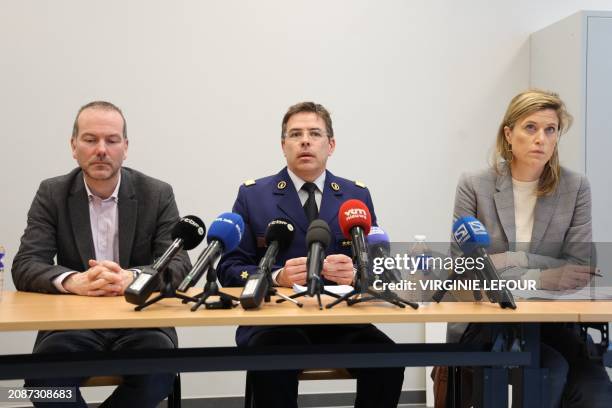 Eric Ryd 166 Vincent Ward (Director) Stock Photos, High-Res Pictures, and Images ...