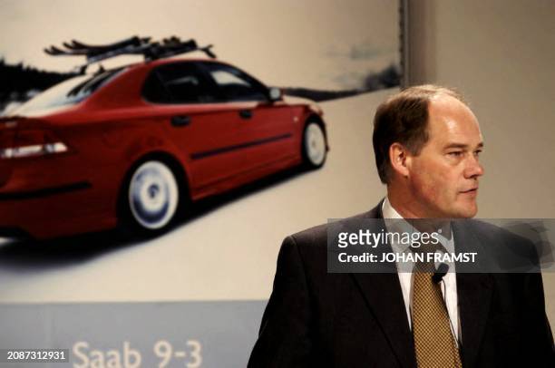 Peter Augustsson, chief executive for Swedish car maker Saab Automobile, gives a press conference in Trollhattan 27 November 2002, announcing the...