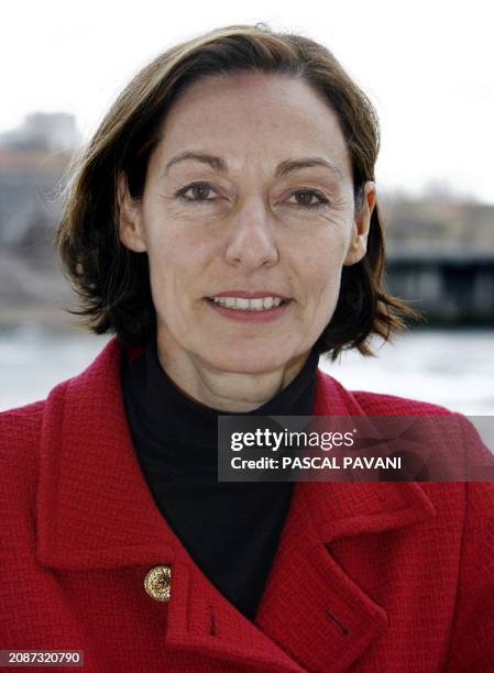 Caroline Bernard, directrice du Centre Nucléaire de Production d'Electricité pose le 07 février 2007 à Toulouse. Caroline Bernard newly appointed...