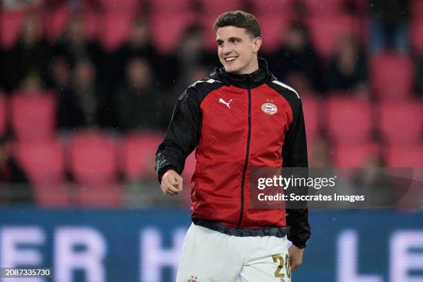 Guus Til of PSV during the warming up during the Dutch Eredivisie match between PSV v Fc Twente at the Philips Stadium on March 17, 2024 in Eindhoven...